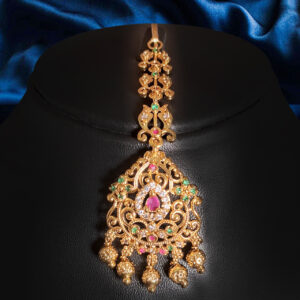 Royal Filigree Maang Tikka