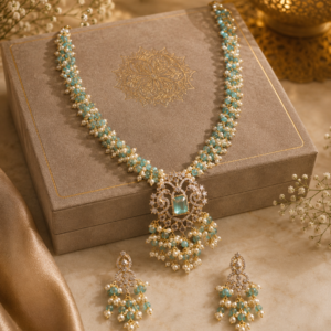 Vintage Emerald Beaded Necklace Set