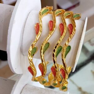 Elegant Twisted Floral Fashion Bangles