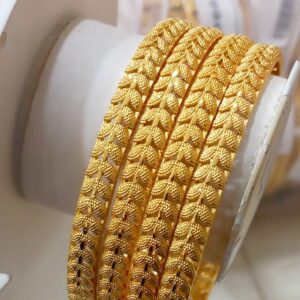 Golden Leaf Pattern Fashion Bangles