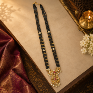 Traditional Black Beads Chain Locket Set